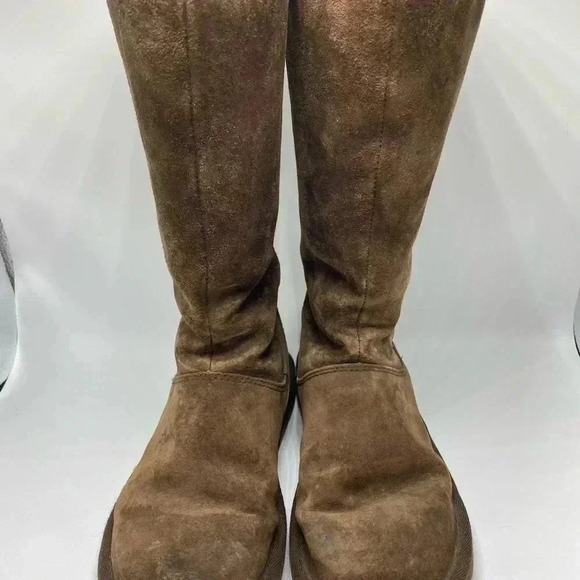 UGG knight bridge zip tall brown shearling zipper in back fall winter - Picture 2 of 10